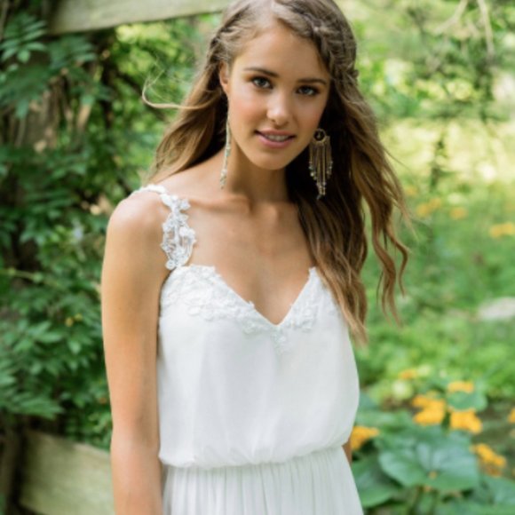 NEW Wedding Dress - Picture 3 of 4